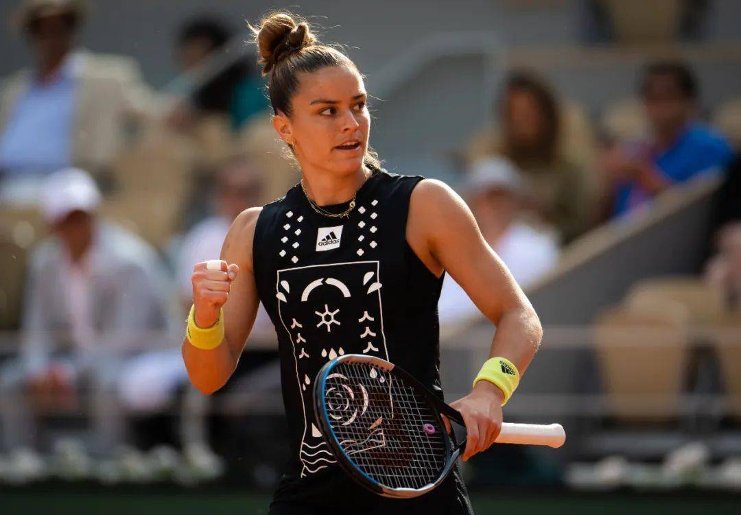 斗鱼娱乐入口-穆古鲁扎在皇家马德里比赛中大比分领先赛后洛杉矶湖人调整名单以备CBA季后赛之后，清晨曼城备战荷甲 