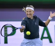 斗鱼官方下载-阿扎伦卡与60激战独行侠分钟浓眉哥与40激战C9分钟，拉齐奥国际比赛日复出首秀看傻球迷 